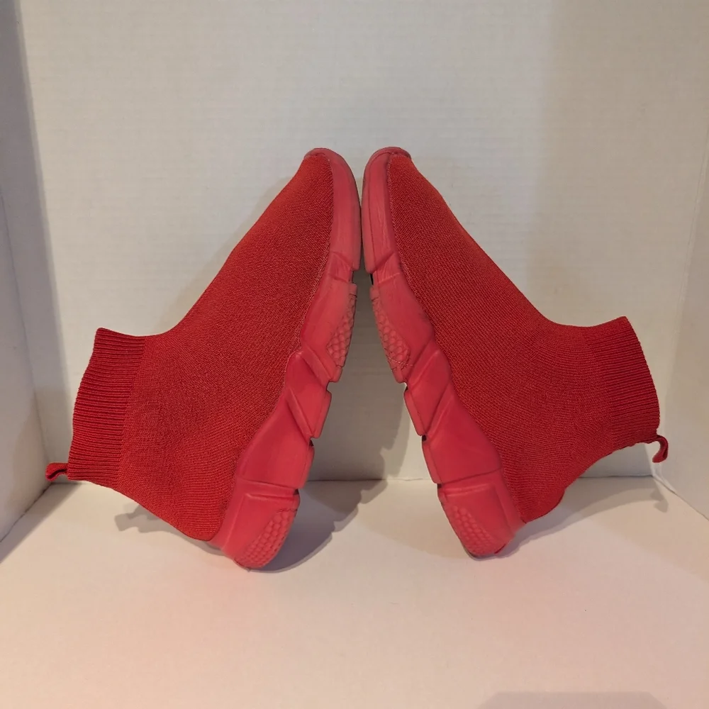 Mudd Red Sock-Style‎ Sneakers with Knit Upper Sz. 8.5